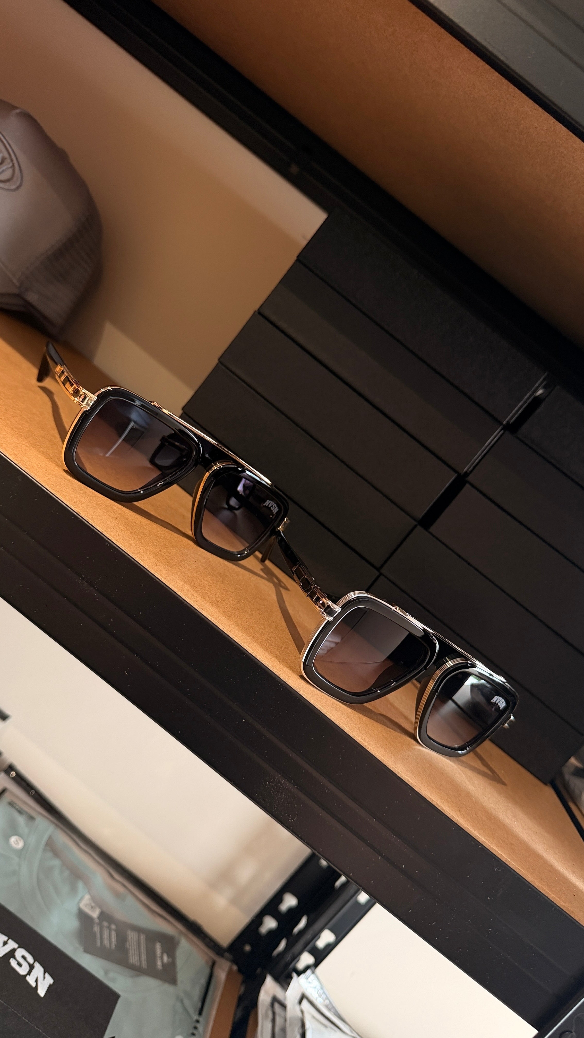 NVSN sunglasses - Gold