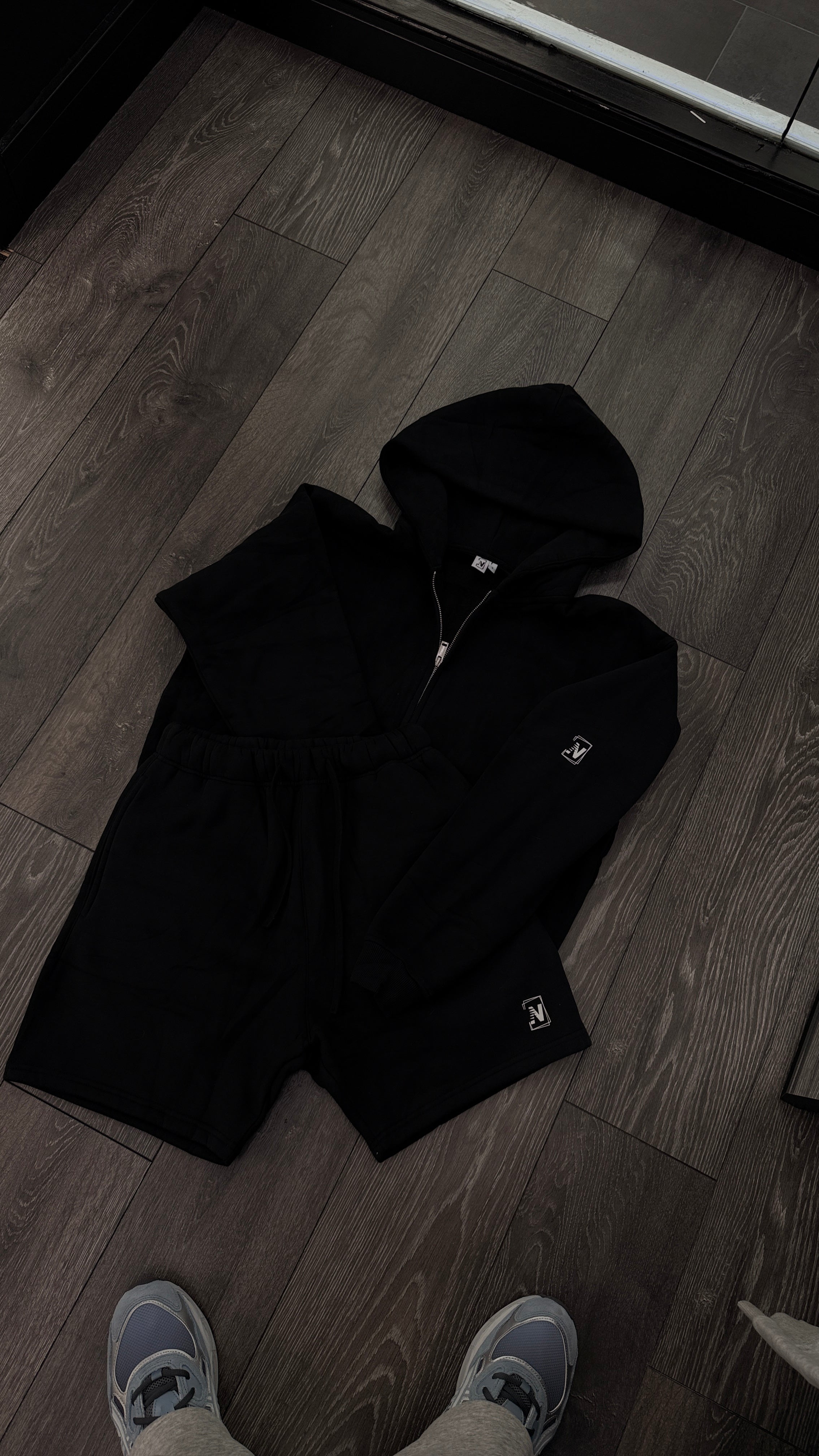 NVSN Zip up & Shorts - Black