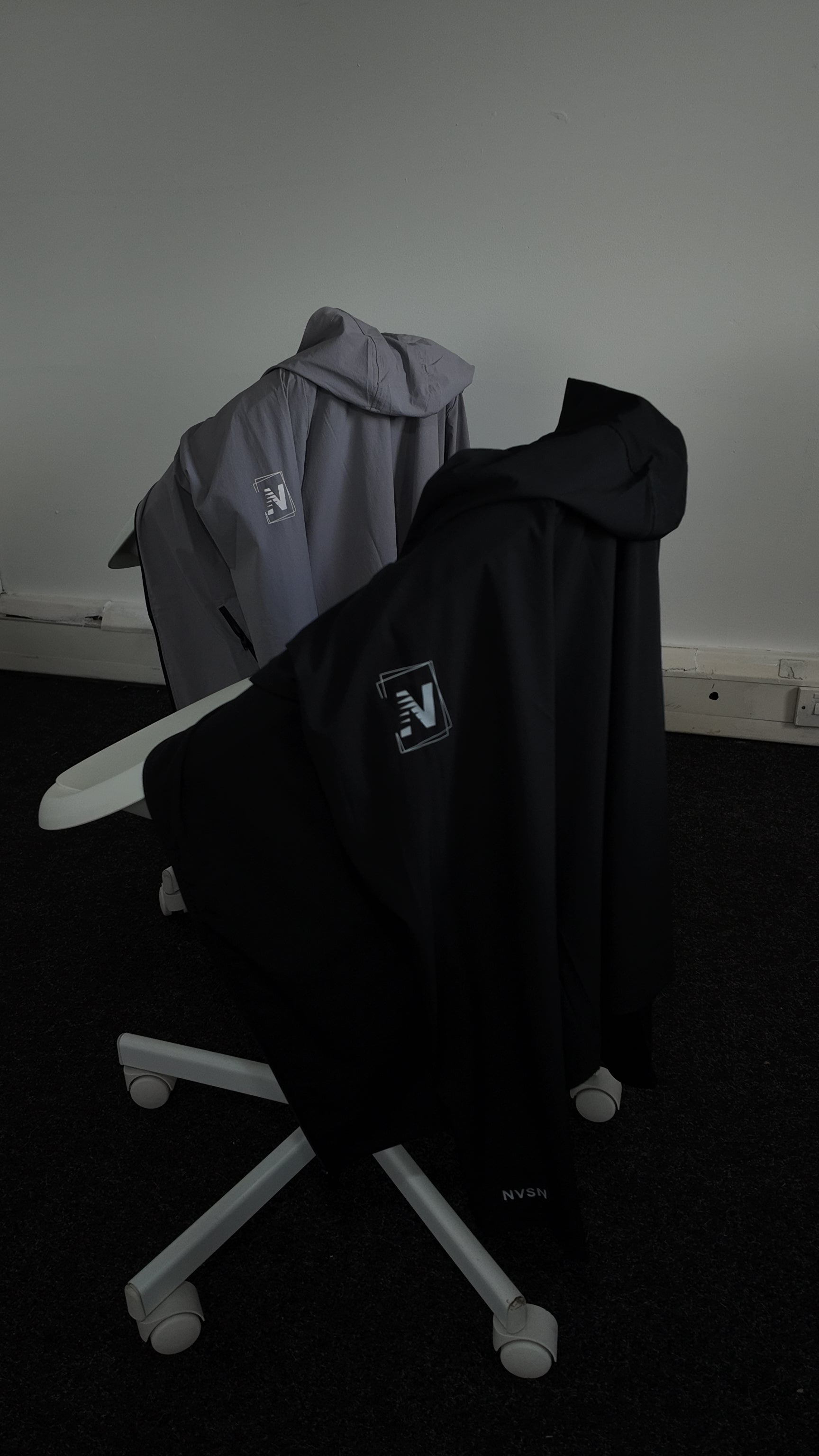 NVSN Windbreaker grey