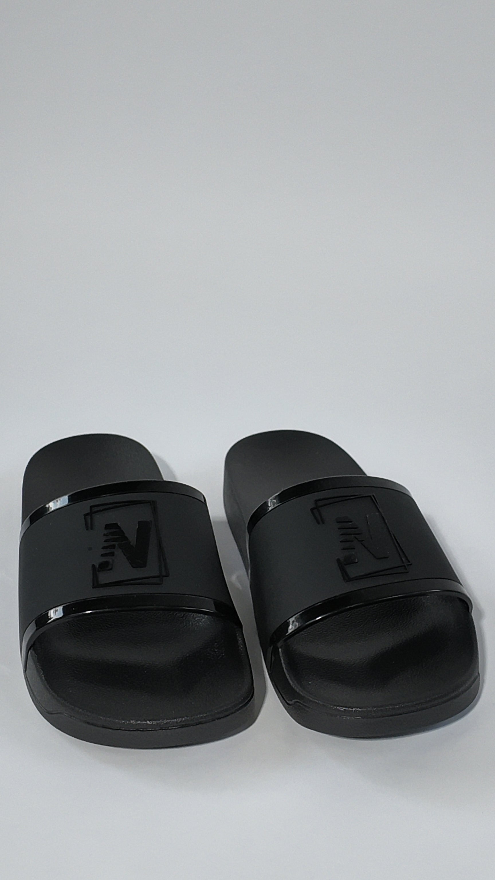 NVSN logo sliders black