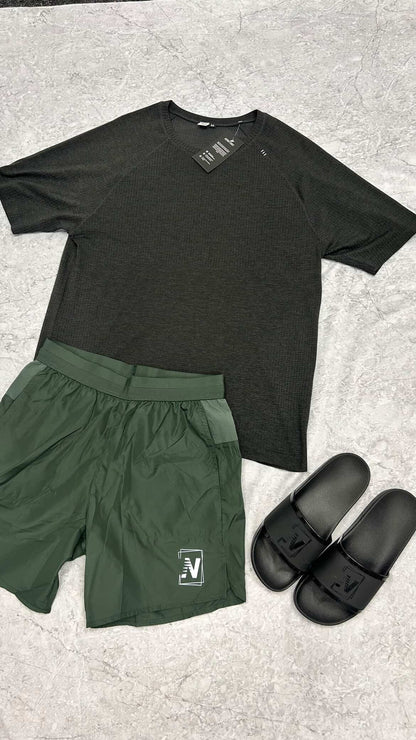 N logo Shorts