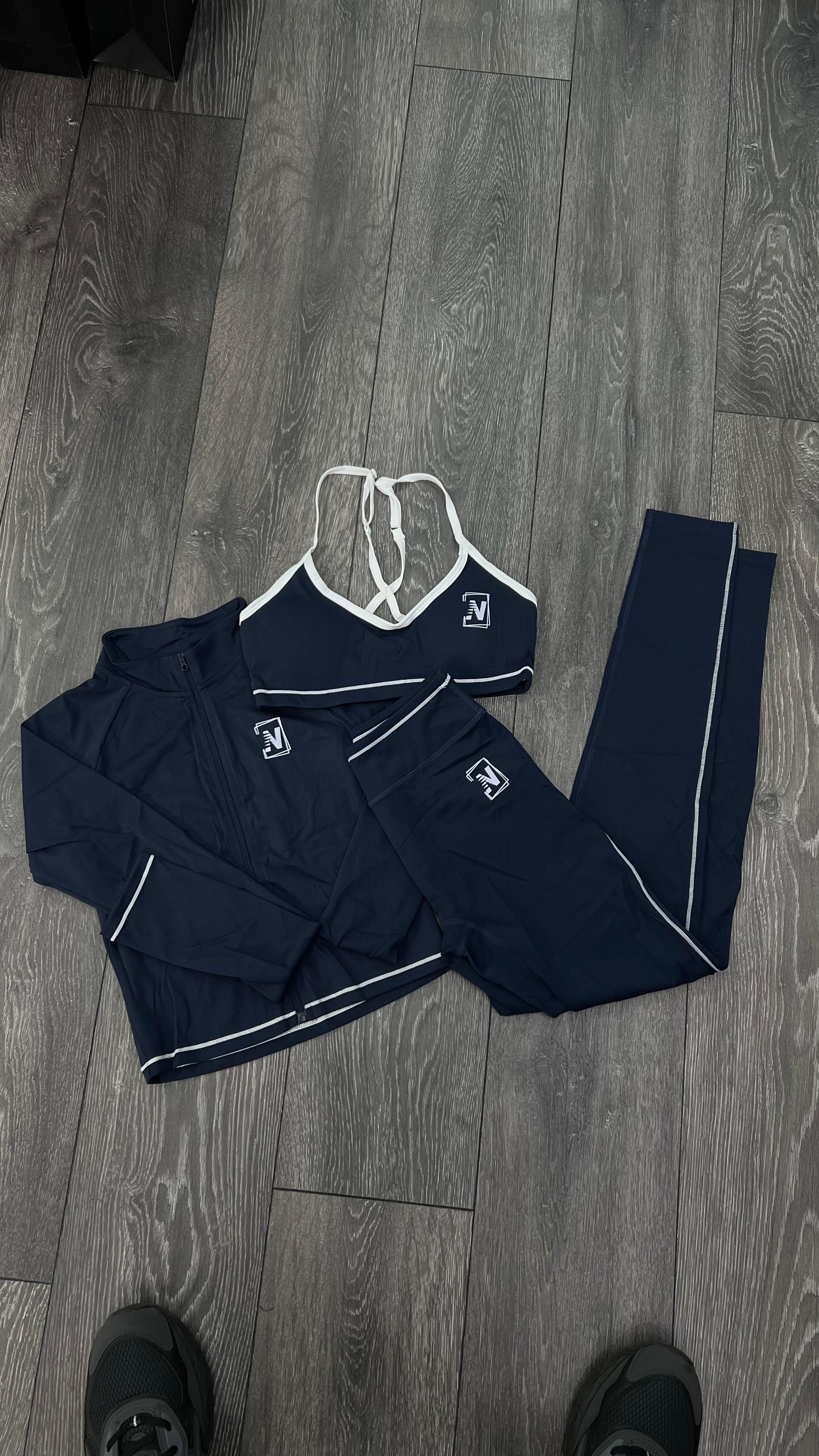 Womens contrast gym set