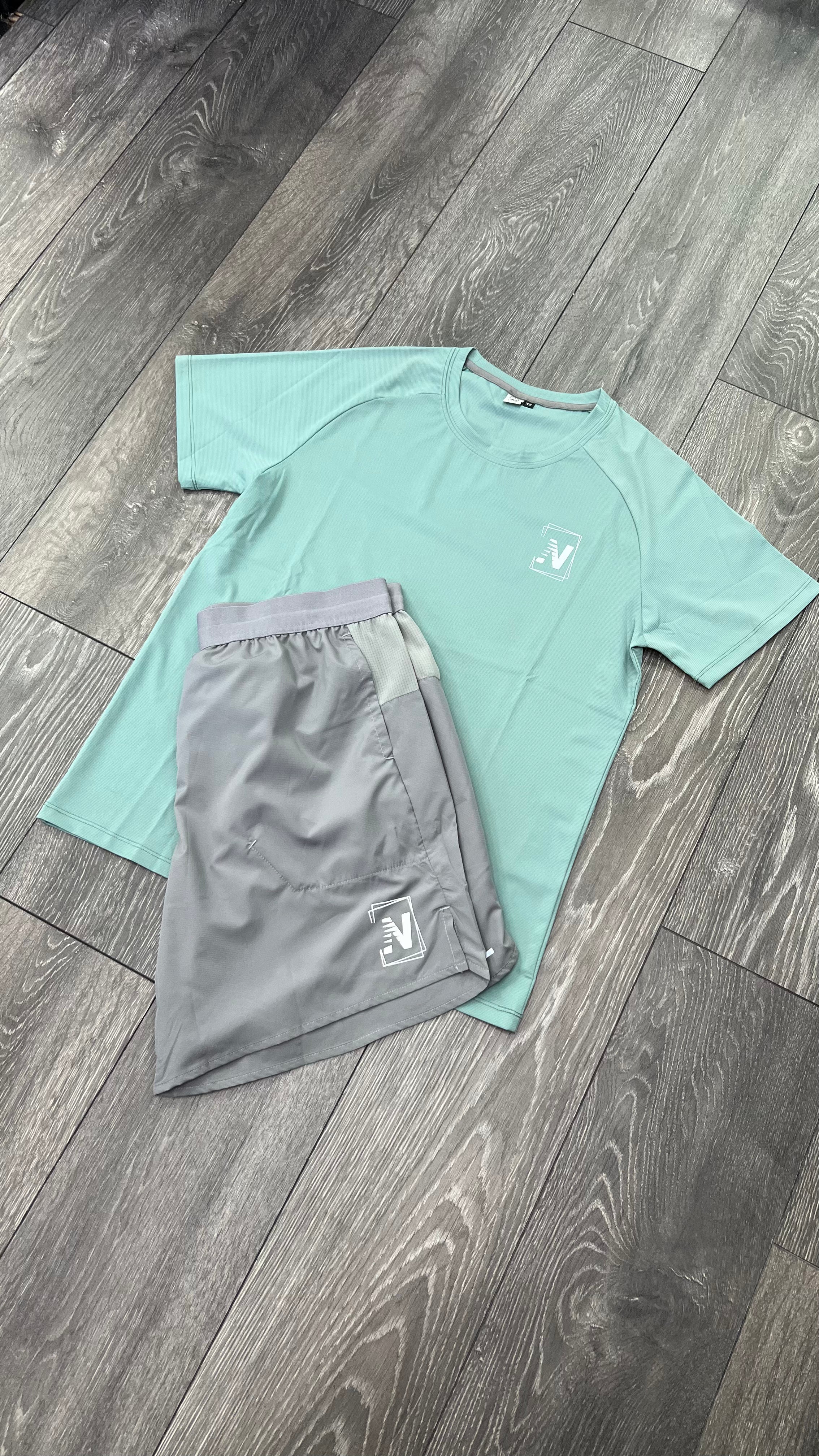 NVSN activewear T shirt - Green